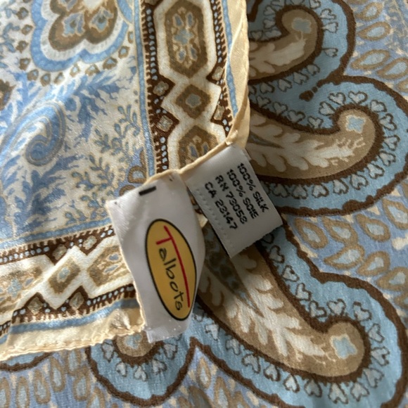 Vintage Silk Paisley Scarf - Picture 2 of 5